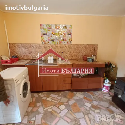 Къща на един етаж в с. Стожер , снимка 3 - Къщи - 49271859