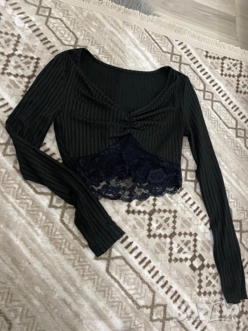 Дамска блуза, снимка 2 - Блузи с дълъг ръкав и пуловери - 52893806