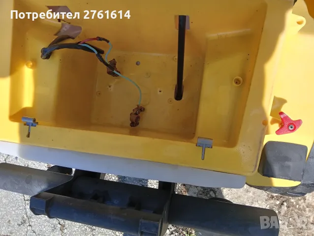 децка акомулатора кола със две скорости акомулатора става от кола,номер за връзка 0877660647 , снимка 4 - Други - 56047871