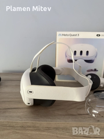 VR очила Meta quest 3 с 512GB с гаранция, снимка 2 - Друга електроника - 55885606