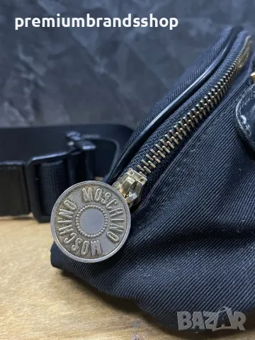 Moschino чанта за през кръста , снимка 2 - Чанти - 47707289