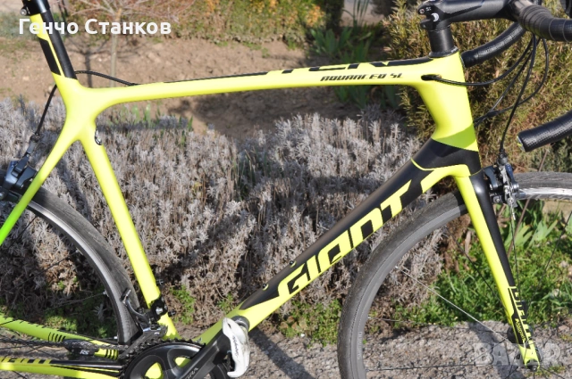 Giant TCR Advanced SL 2-2016-кабонов шосеен велосипед  , снимка 2 - Велосипеди - 53873149