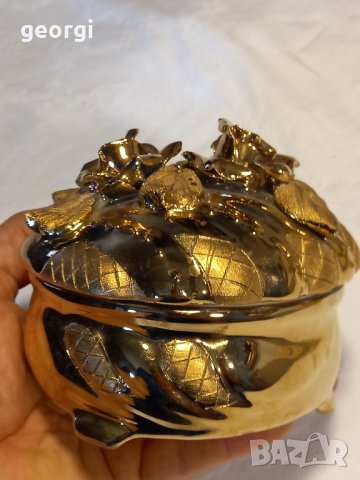 Украинска порцеланова бижутерка с позлата 30/2, снимка 8 - Колекции - 41902540