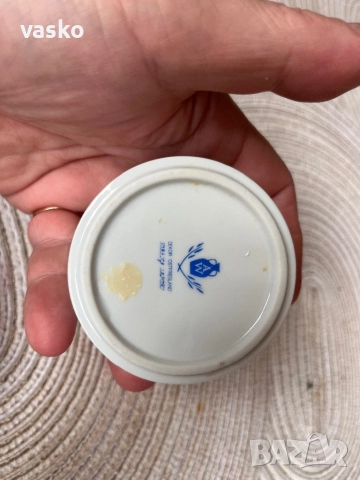 Порцеланова бижутерка, снимка 4 - Декорация за дома - 52573447