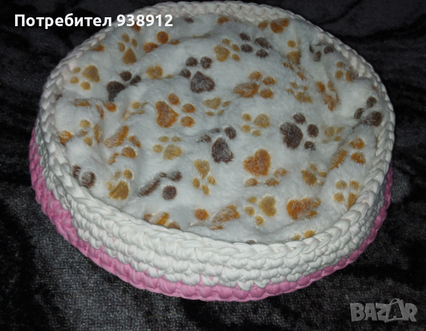 Ръчно плетено легло за малко куче или котка, снимка 1 - За котки - 44698510