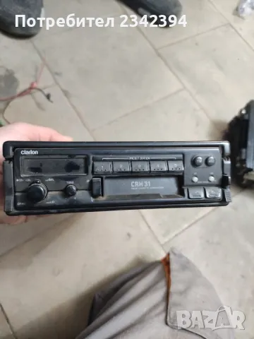 Радиокасетофон CLARION  			