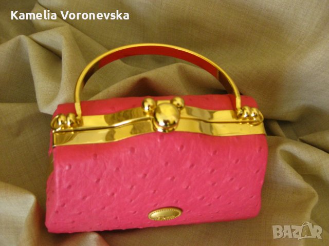 Дамска чанта, снимка 2 - Чанти - 39990232