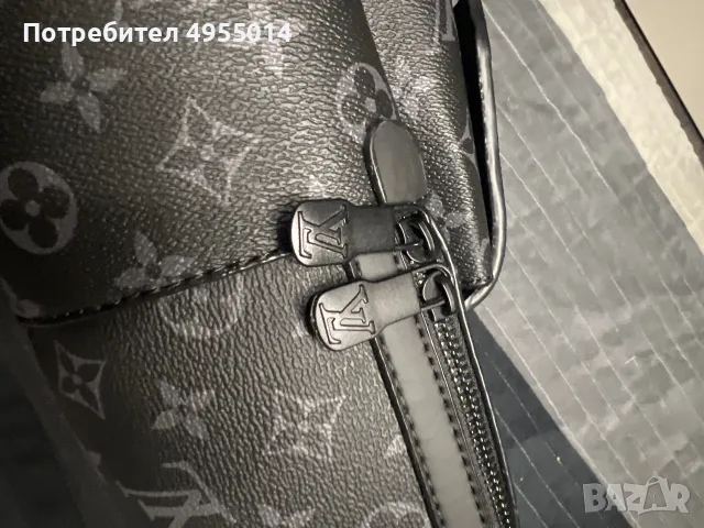 Черна кожена раница на LOUIS VUITTON, снимка 3 - Раници - 56156612