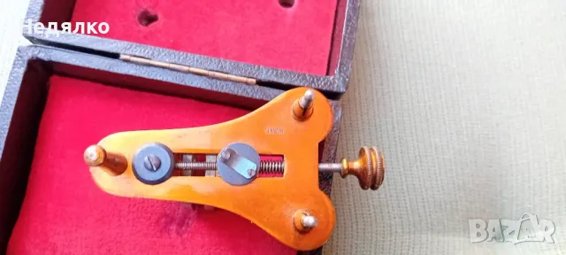 Старинен немски часовникарски инструмент,уред, снимка 8 - Антикварни и старинни предмети - 47931498