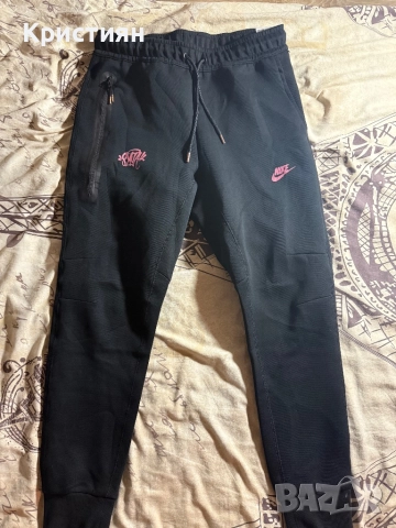 Nike Tech Fleece Windrunner x Central Cee, снимка 4 - Спортни дрехи, екипи - 52578120