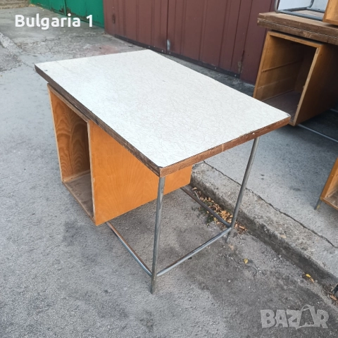 дървено метално бюро/маса/чин, снимка 3 - Бюра - 51623998