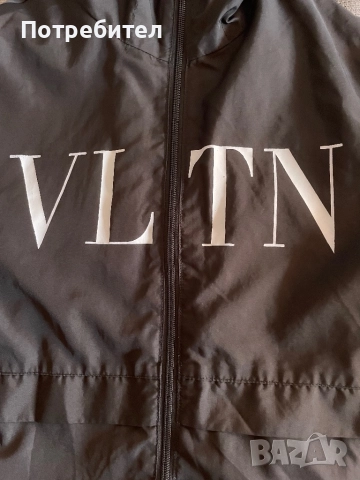 Valentino ветровка/горнище, снимка 5 - Суичъри - 52004111