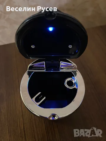 Пепелник за кола с Лед осветление, снимка 3 - Аксесоари и консумативи - 49394022