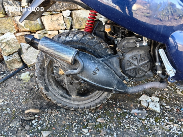 регистриран Piaggio NRG, снимка 9 - Мотоциклети и мототехника - 52101674