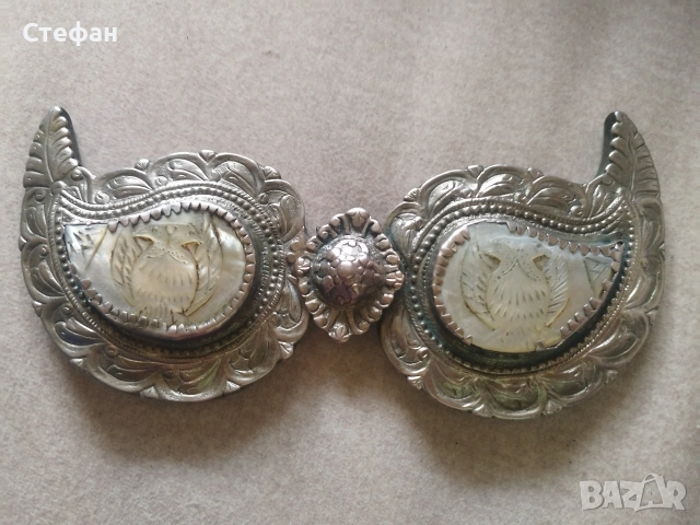 Стари пафти със седеф.