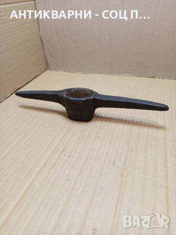 Соц Стара Ръчно Кована Кирка 1.100кг. НОМЕР 644., снимка 3 - Антикварни и старинни предмети - 53446045