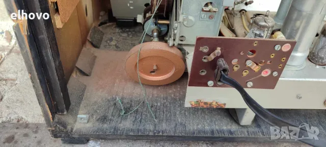 Старо лампово радио Saba W5-3D, снимка 14 - Радиокасетофони, транзистори - 44400585