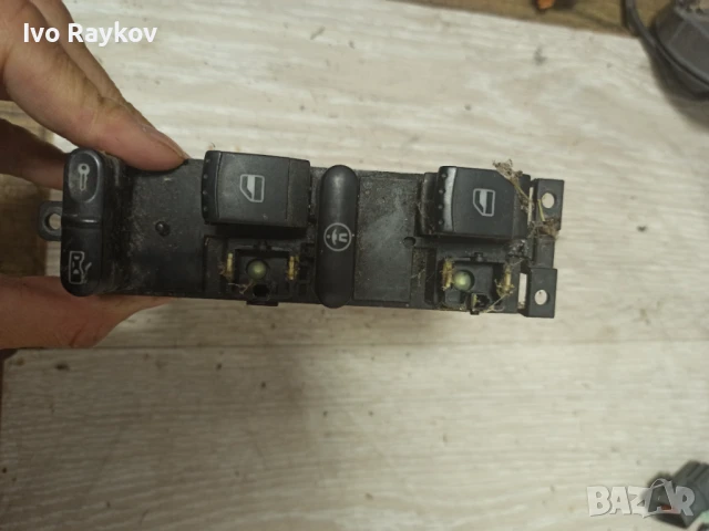 Бутони ел. стъкла за Volkswagen Passat III Variant B5 , 3B4 959 793, снимка 3 - Части - 51342299
