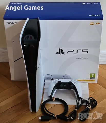 Playstation 5 SLIM DIGITAL Плейстейшън слим конзола PS5 джойстик