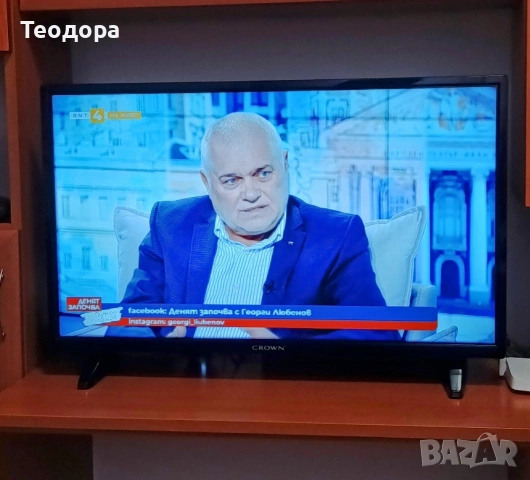 Смарт телевизор Crown 32'