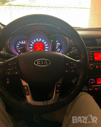 Kia Rio , снимка 6 - Автомобили и джипове - 53527758