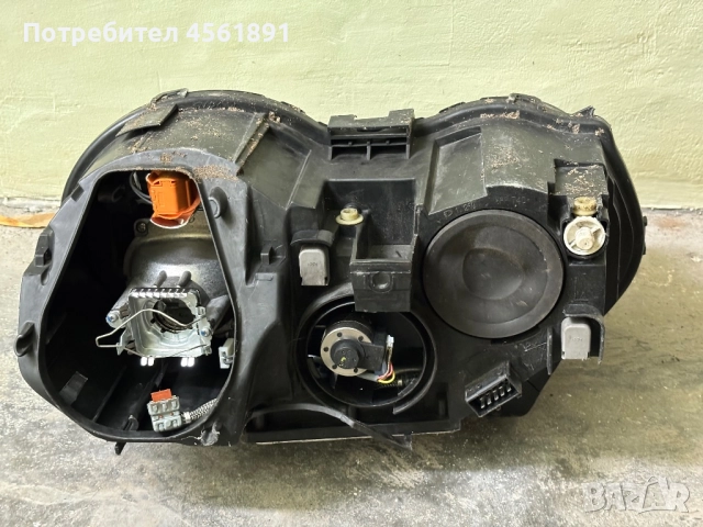 Фар за Jaguar XJ, снимка 3 - Части - 52504874