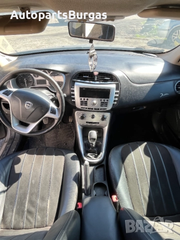 На Части! Ланчия/Lancia Delta 3 1.6multijet 2009г, снимка 7 - Автомобили и джипове - 52597619