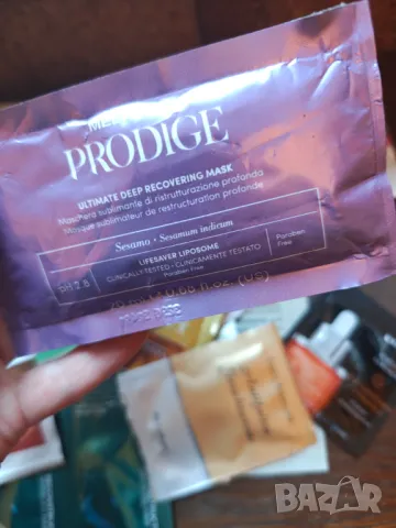 Огромен марков лот мостри за лице и коса , снимка 9 - Комплекти и лотове - 50275632