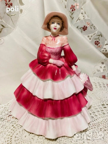 порцеланова статуетка