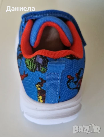 Детски маратонки Primark, Marvel, размер 27, снимка 3 - Детски маратонки - 51174525