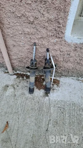 Амортисьори за  Passat B8 предни