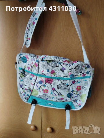 Голяма цветна чанта, снимка 10 - Чанти - 53389546