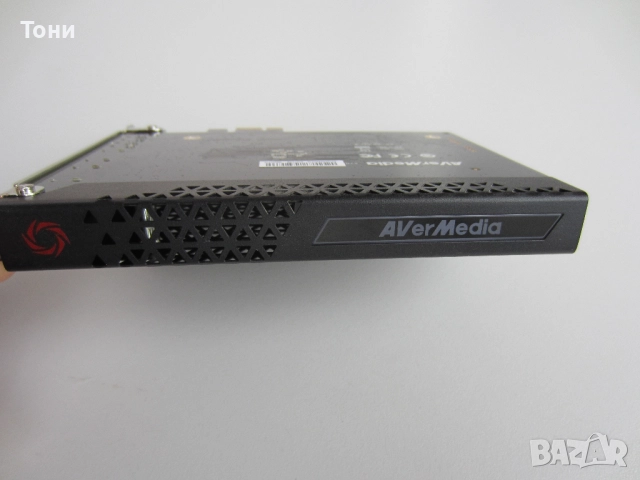 AVerMedia GC570 Live Gamer HD 2 PCI-Express кепчър карта, снимка 2 - Друга електроника - 52901304
