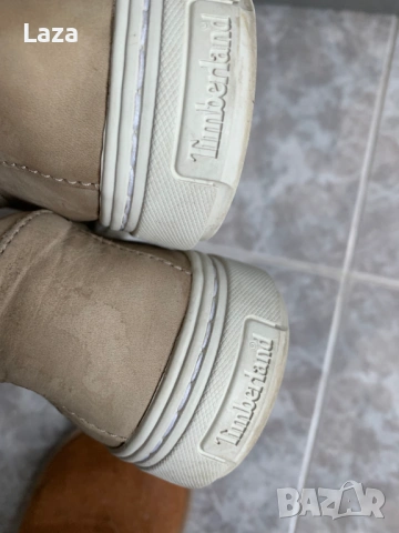 Продавам елегантни Timberland обувки, снимка 3 - Дамски ежедневни обувки - 53737636