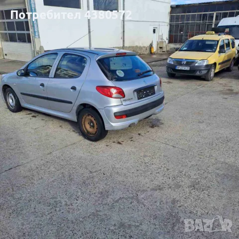Пежо 206+ 1.1 бензин на части, снимка 5 - Автомобили и джипове - 48984079