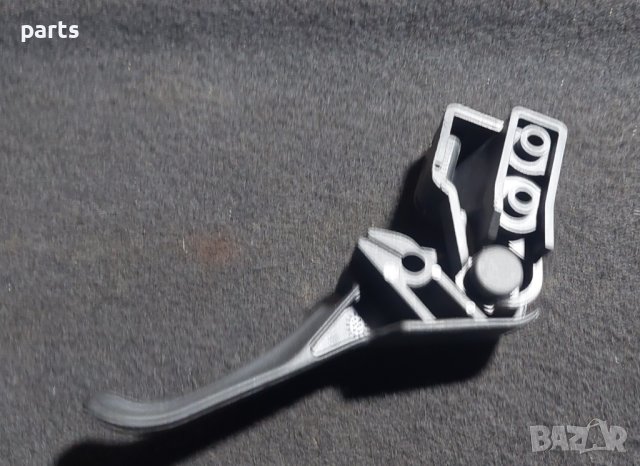 Лостче Преден Капак VW - Ауди - Сеат - Шкода - 3B1823533 N, снимка 2 - Части - 39629033