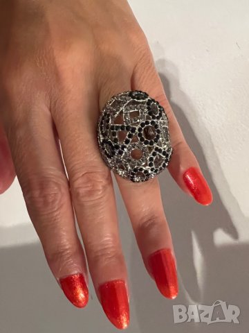 Уникален пръстен с кристали, снимка 4 - Пръстени - 41699490