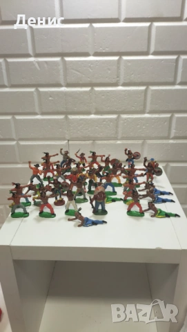 Стари гумени индианци 40 броя, снимка 2 - Колекции - 53303542