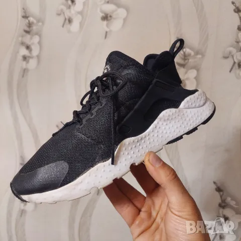 оригинални  маратонки Nike Air Huarache Run Ultra Black номер 39,5-40, снимка 17 - Маратонки - 41396920
