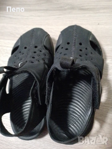 Сандали Nike, снимка 2 - Детски сандали и чехли - 51101203