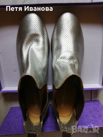 различни модели боти от естествена кожа 