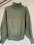 Разкошен пуловер кроп цвят olive , снимка 6