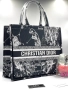 чанти 42х34см christian dior, снимка 11