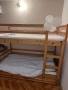 Двуетажно дървено легло с два матрака – като ново, Велико Търново, снимка 1