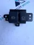 75P077 копче за електрическа ръчна спирачка от Toyota Highlander (GSU7) 3.5 VVTI, снимка 1