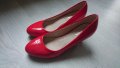 Елегантни дамски обувки с ток, снимка 1 - Дамски обувки на ток - 41646258