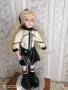 Порцеланова кукла, снимка 2