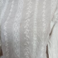 Модерни дамски блузки, снимка 16 - Костюми - 41117666