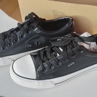 Нови черни гуменки №40, снимка 2 - Дамски ежедневни обувки - 44146770