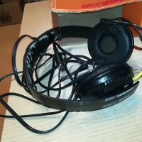 AKG K80 COCKPIT-HEADPHONES MADE IN AUSTRIA M2705231952, снимка 2 - Слушалки и портативни колонки - 40844089